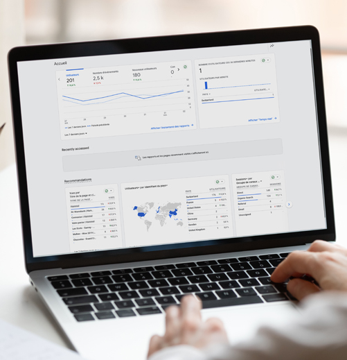 Emailing transactionnel et personnalisé Google tag manager Catégorisation clients Optimisation du customer journey Tracking et monitoring des performances